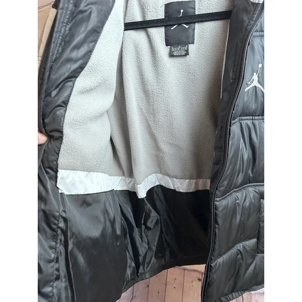 Jordan Puffer Jacket Winter Coat Full Zip Padded Black Gray Size L